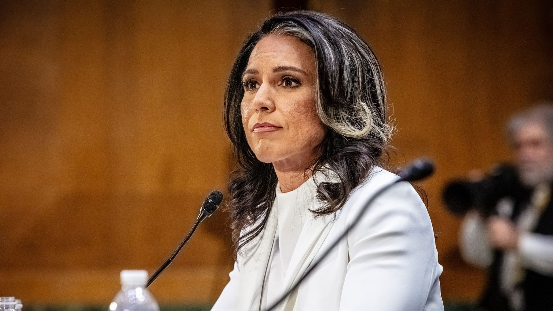Gabbard packt aus: Das globale Labornetzwerk | Von Thomas Röper