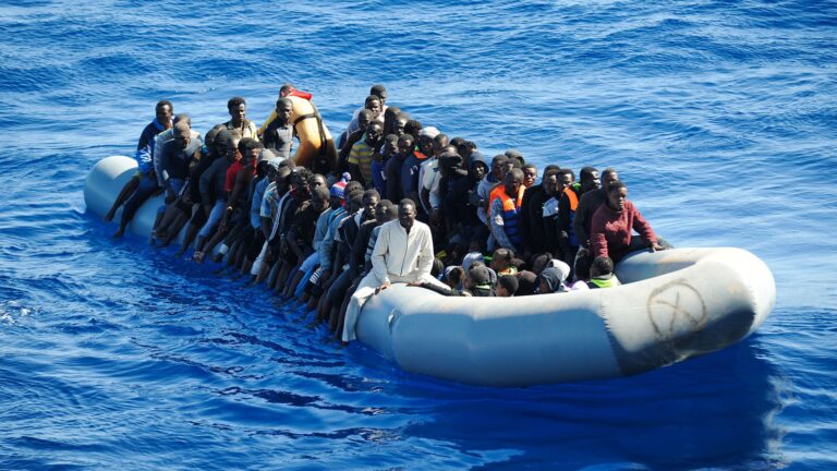 Das Asyl-Debakel im Mittelmeer | Von Janine Beicht