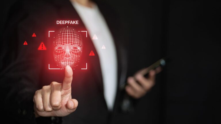 Forum „Dialog über Fakes 4.0“ – neue Verfahren gegen Desinformation | Von Sabiene Jahn