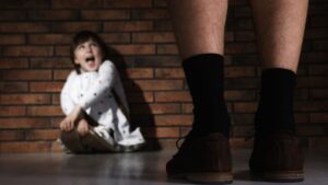 Wenn das Monster aus der Familie kommt | Von Paul Clemente
