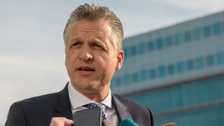 Frei bringt Bundeszwang gegen mögliche AfD-Landesregierung ins Spiel