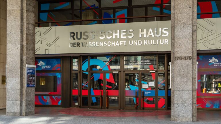 Vertrag für das „Russische Haus“ in Berlin wird gekündigt und das russische Generalkonsulat in Bonn geschlossen